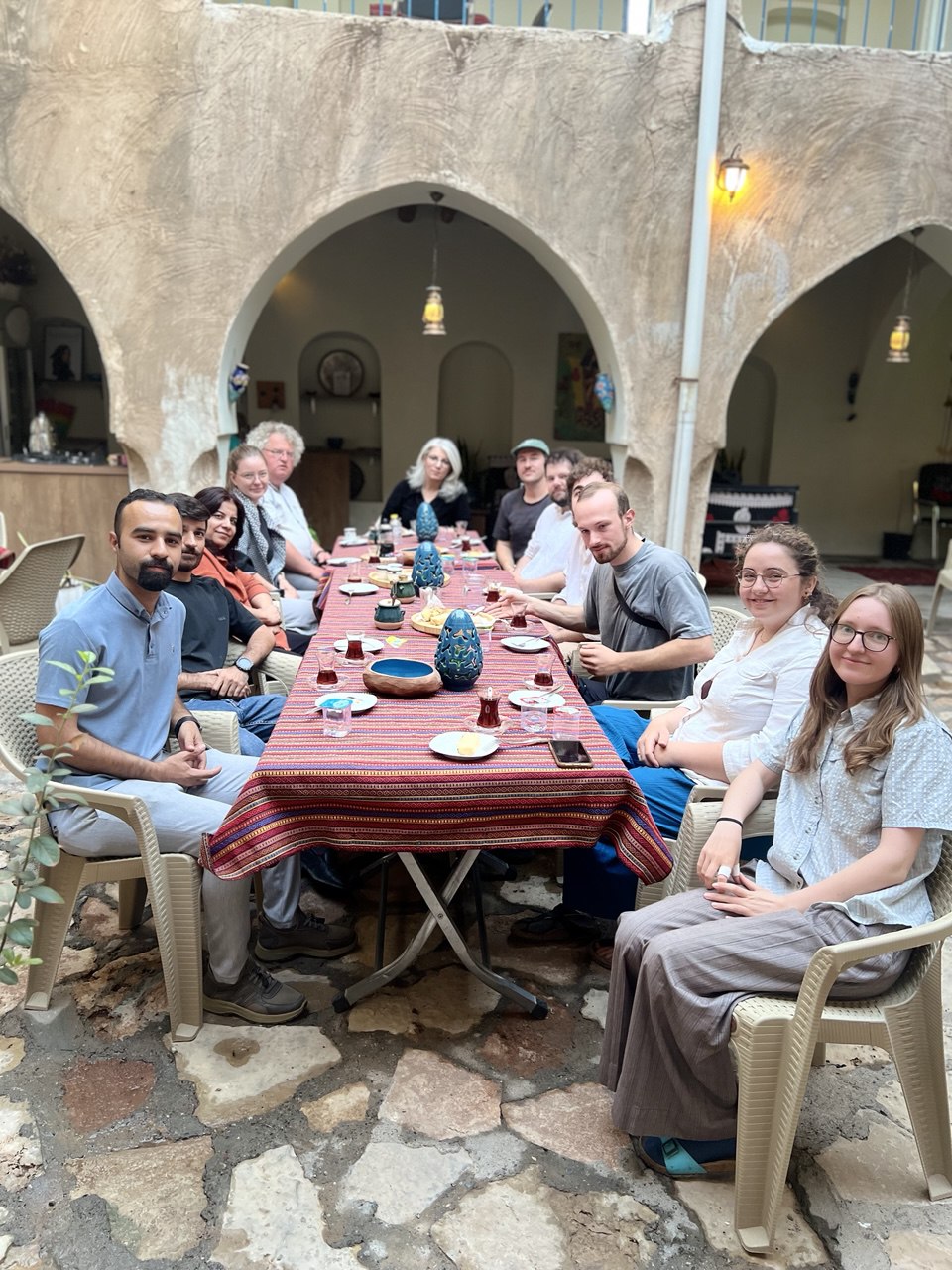 سەردانیكردنی دۆستانە